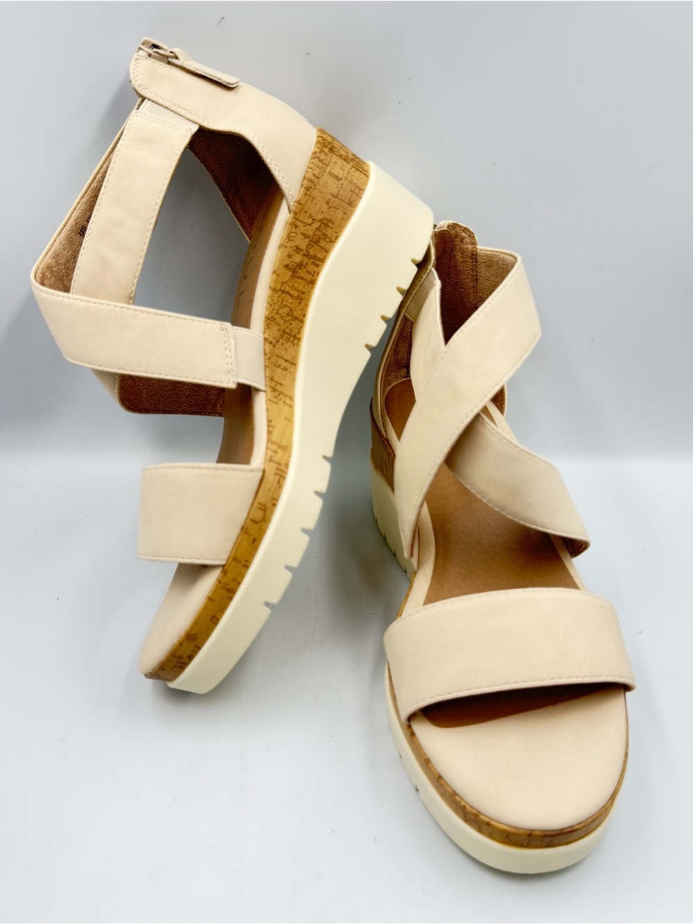 Soul Naturalizer Goodtimes Wedge Criss Cross Straps Womens 7.5W Back Zip